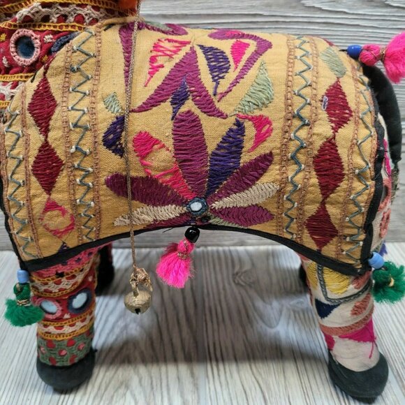 Embroidered Rajasthan Horse Fabric Patchwork Decorative Boho Folk Art - Picture 7 of 12